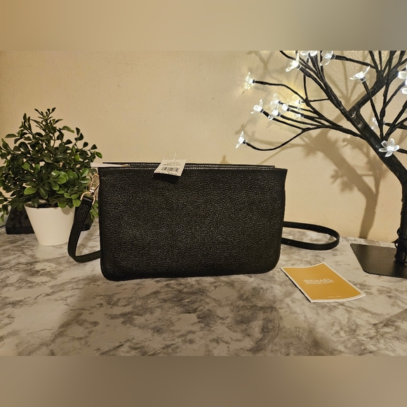 Michael Kors Jet Set Triple Gusset Crossbody NWT - Picture 2 of 7